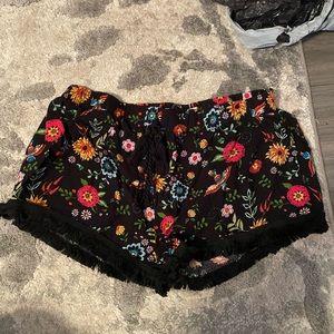 Flowy shorts